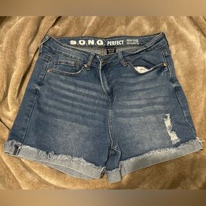 2/$10💙 S.O.N.G. Perfect High Rise Jean Shorts